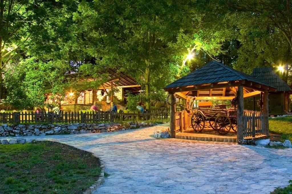 Farm Stay Čardaklije Kulen Vakuf Dış mekan fotoğraf